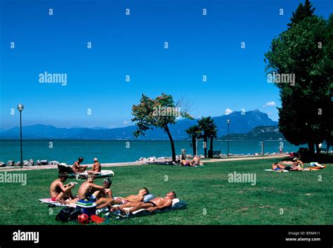 Beach Lazise Lake Garda Italy Stock Photo - Alamy