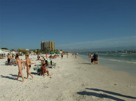 File:Florida - Fort Myers Beach.jpg - Wikimedia Commons