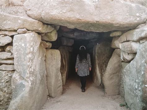 West Kennet Long Barrow - Secrets Of An Ancient House Of The Dead In ...