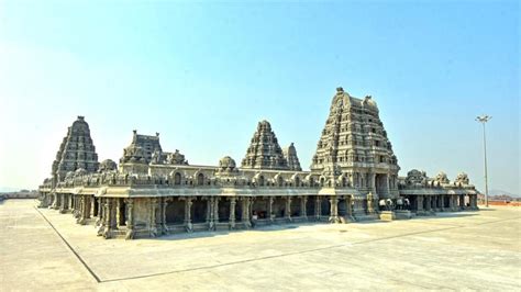 1,000-year old Yadadri temple in Telangana gets complete makeover ...