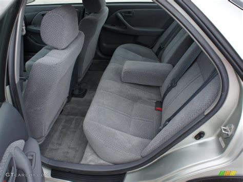 2001 Toyota Camry LE interior Photo #47009136 | GTCarLot.com