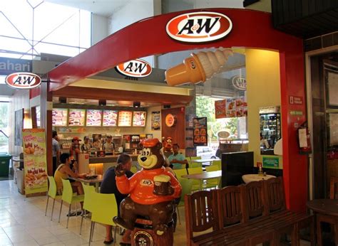 After 15 years, A&W finally returns to Singapore - TheHive.Asia