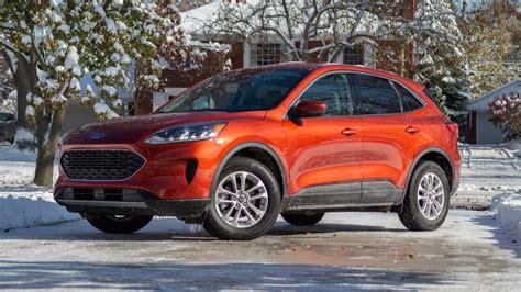 2020 Ford Escape review: People pleaser - CNET