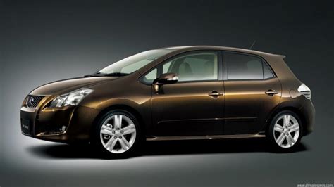 Toyota Blade Specs, Performance, Comparisons