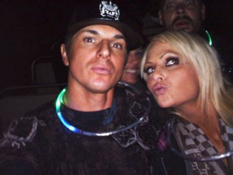 Who is Zak Bagans dating? Zak Bagans girlfriend, wife