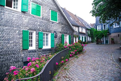 Visiting Schloss Burg Solingen Castle: Your Fairytale Solingen Guide