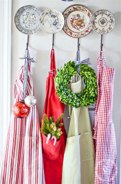 24 DIY Christmas in July Crafts