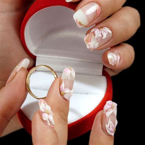 Nail art: French wedding nails