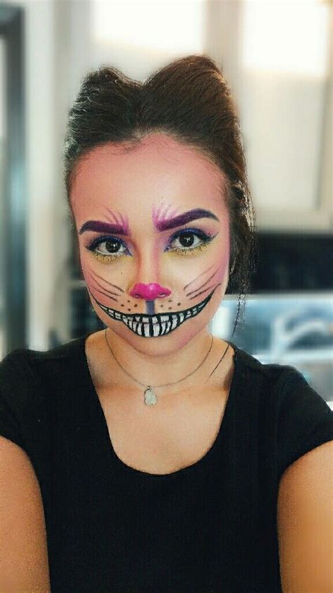 Loading... | Cheshire cat makeup, Cat halloween makeup, Cat makeup