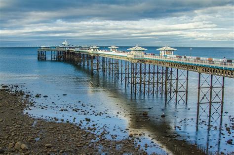 Amazing things to do in Llandudno all year round - Wyld Family Travel