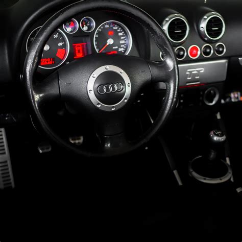 Audi tt mk1 interior. Great build quality that lasts for years : r/Audi