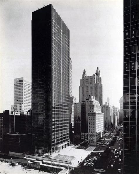 Architecture: Mies van der Rohe – The Seagram Building | Ultra Swank