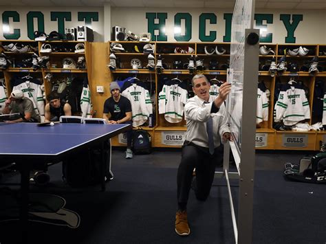 Men's Ice Hockey Feature Set to Air on NESN | Endicott College