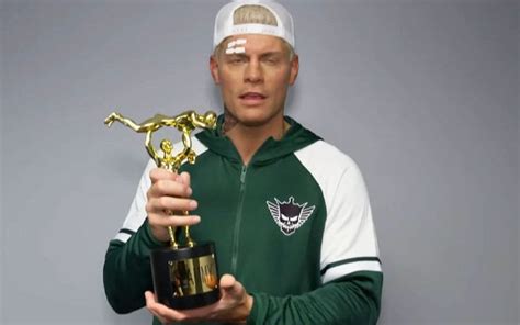 Cody Rhodes Wins Male Superstar of The Year at 2024 Slammy Awards