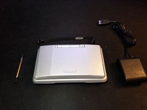 Nintendo DS (Silver) Original Handheld Console & Accessories Very Good ...