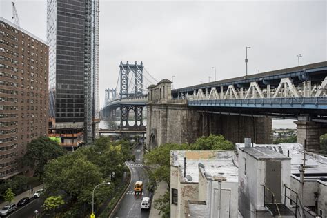 Manhattan Bridge: Story of NYC's Most Overlooked East River Span ...