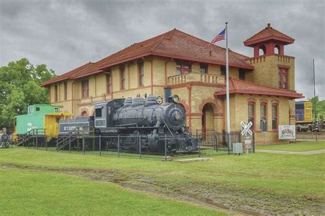 Regional railroad museums in Tomball and Magnolia join to form Texas Rail Trail