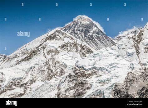 The summit of Mount Everest in Nepal Stock Photo - Alamy