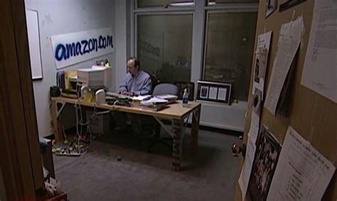 Amazon in 1999 |Watch the video of the life of the millionaire |Jeff ...