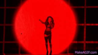 Rihanna - Work - Live at The BRIT Awards 2016 ft. Drake on Make a GIF