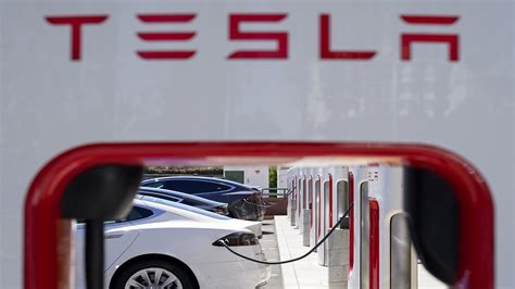 Tesla considering cheaper Model for India Rs 20 electric vehicle Elon ...