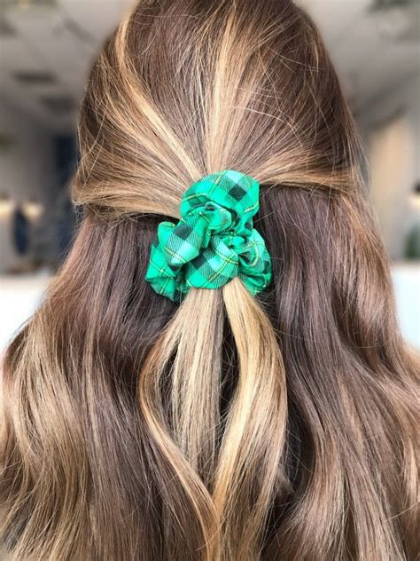 90s style scrunchies are back and we are totally embracing it with this ...