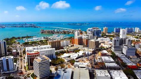 Apartments in Downtown Sarasota | Lyra Apartments