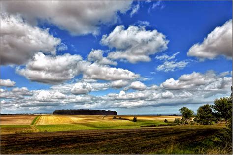 Lincolnshire Cam: Lincolnshire Wolds & it's Big Skies!