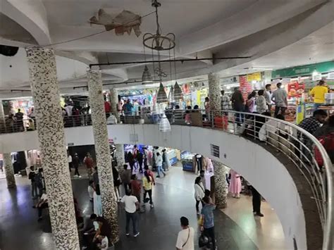 Palika Bazar Delhi - Timings, Location & Shopping Tips (2024)