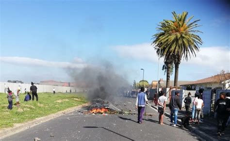 Police, residents clash over land near military base in Cape Town | News24