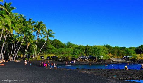 The 7 Best Black Sand Beaches in Hawaiʻi