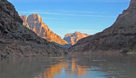 One dead, several injured in flash flood at Grand Canyon | Navajo-Hopi ...