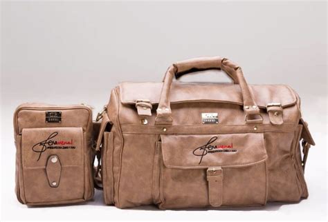 Fena Gitu collaborated with Denri Africa for a unique travel bag » Biggest Kaka