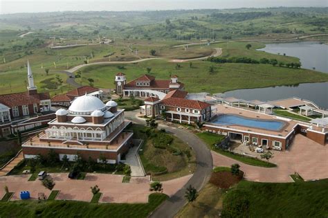 Private luxury cemeteries in Indonesia