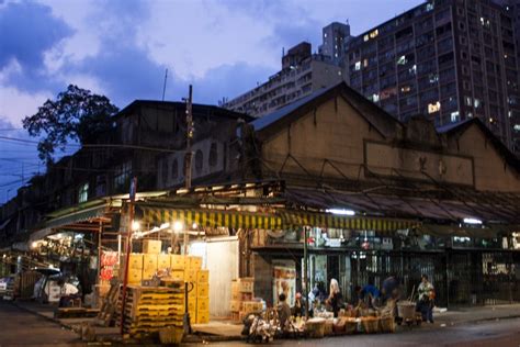 From mangoes to murders, Hong Kong wholesale fruit market in Yau Ma Tei ...