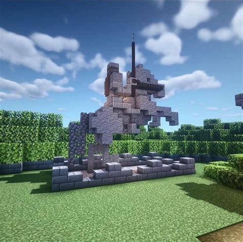 Minecraft Builds Inspiration on Instagram: “Awesome Horse Statue 🐎 by @nastikcraft ...