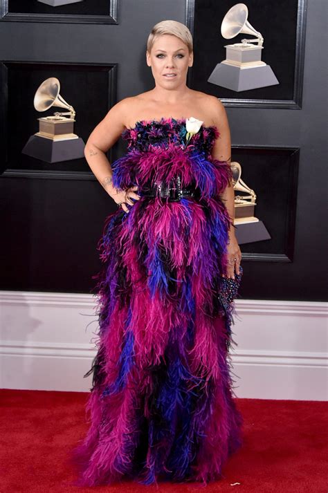 Grammy Awards 2018: 18 of the Best Looks on The Red Carpet - FASHION ...