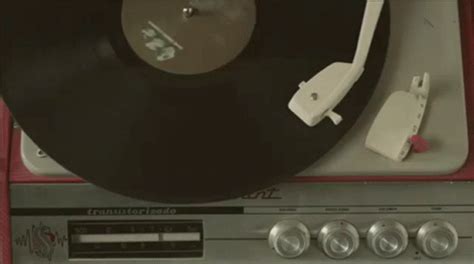 Record Player Vinyl GIF - Record Player Vinyl - Discover & Share GIFs
