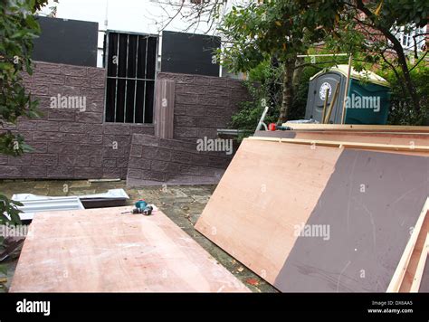 Jonathan Ross' house Preparations are underway at Jonathan Ross' house ...