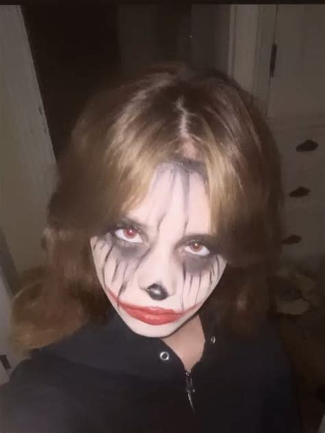 Carti makeup | Clown makeup, Cute halloween makeup, Halloween makeup looks