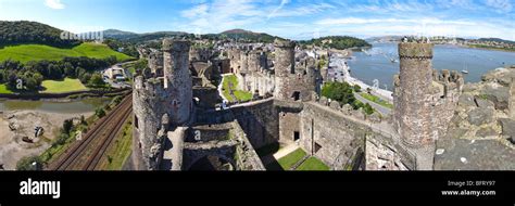 Conwy castle aerial hi-res stock photography and images - Alamy