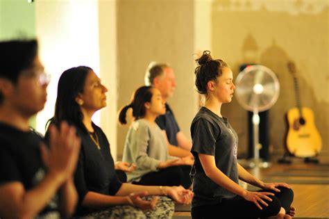 Broadway Kirtan - Australian School of Meditation & Yoga | ASMY