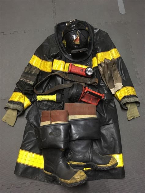 Firefighter boots – Artofit