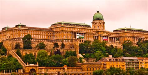 Buda Castle: Hidden Walls, Subterranean Chambers and Medieval Structures | Ancient Origins