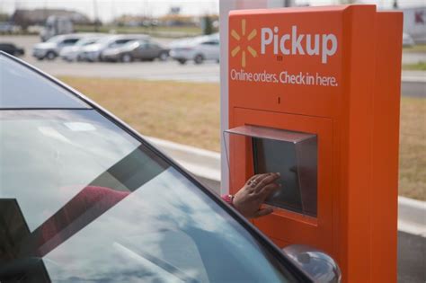 Walmart expands curbside grocery pickup to 26 stores in California ...