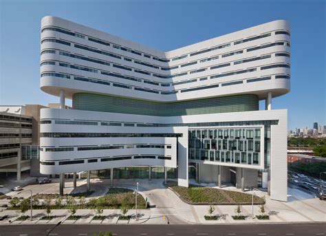 Gallery of New Hospital Tower Rush University Medical Center / Perkins+Will - 22