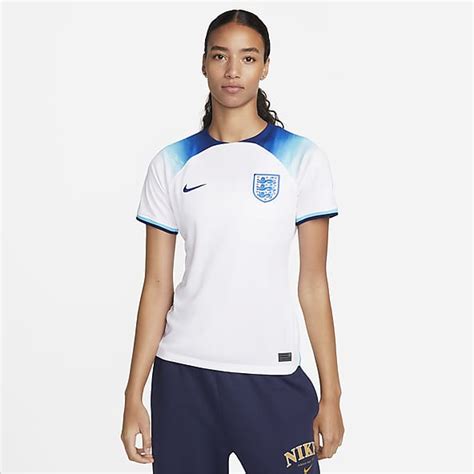 England. Nike IN