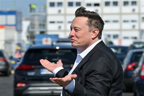 Elon Musk still lags Bill Gates in philanthropy