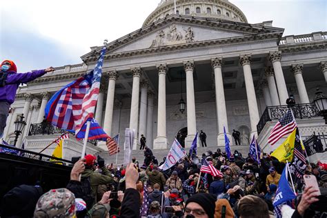 On Tucker Carlson, Oath Keeper Thomas Caldwell Says Capitol Riot Was ...