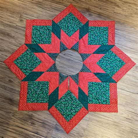 20 Free Quilted Christmas Tree Skirt Patterns - Guide Patterns